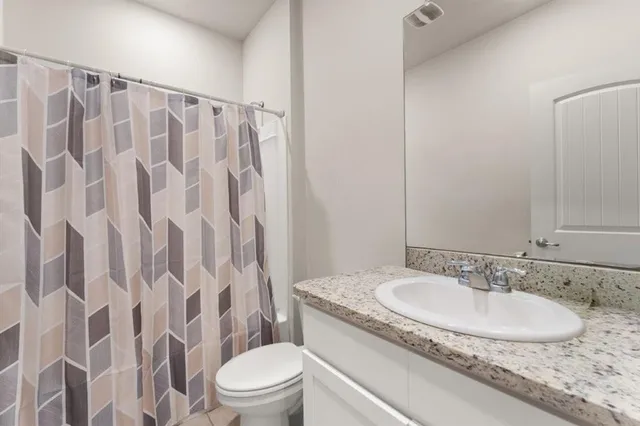 $300,000 | 2213 North Savannah Lakes Dr Lake North, Lake Charles, LA 70607