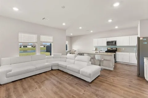 $300,000 | 2213 North Savannah Lakes Dr Lake North, Lake Charles, LA 70607