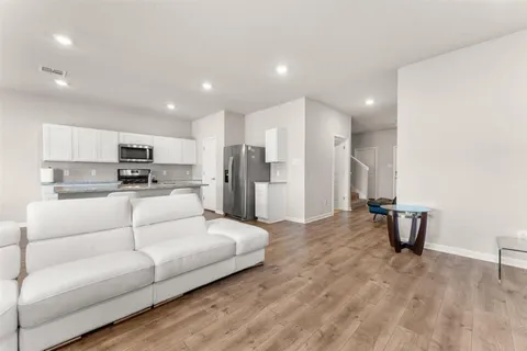 $300,000 | 2213 North Savannah Lakes Dr Lake North, Lake Charles, LA 70607