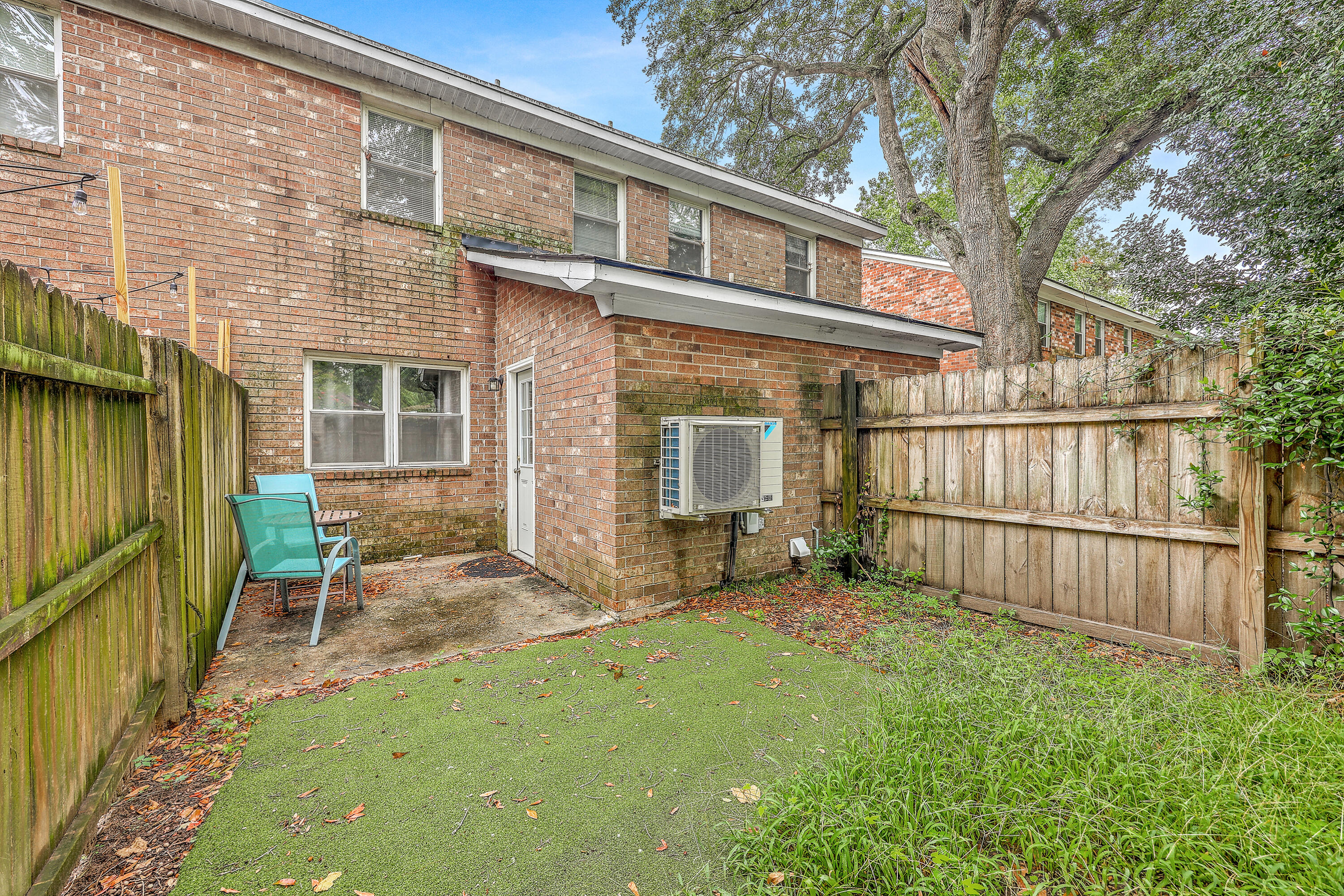 292 Fleming Road, Unit B Charleston, SC 29412 - Photo 24 of 26 ZYN_1146_47_48_49_50_51_52