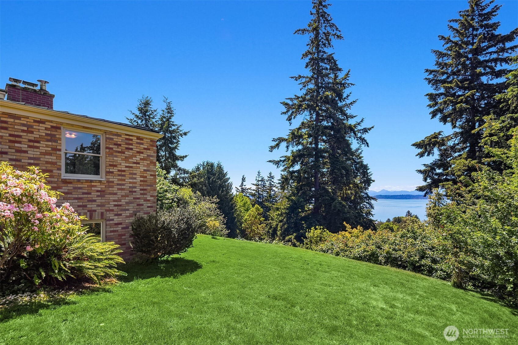9421 190th Place Southwest Edmonds, WA 98020 - Photo 24 of 31