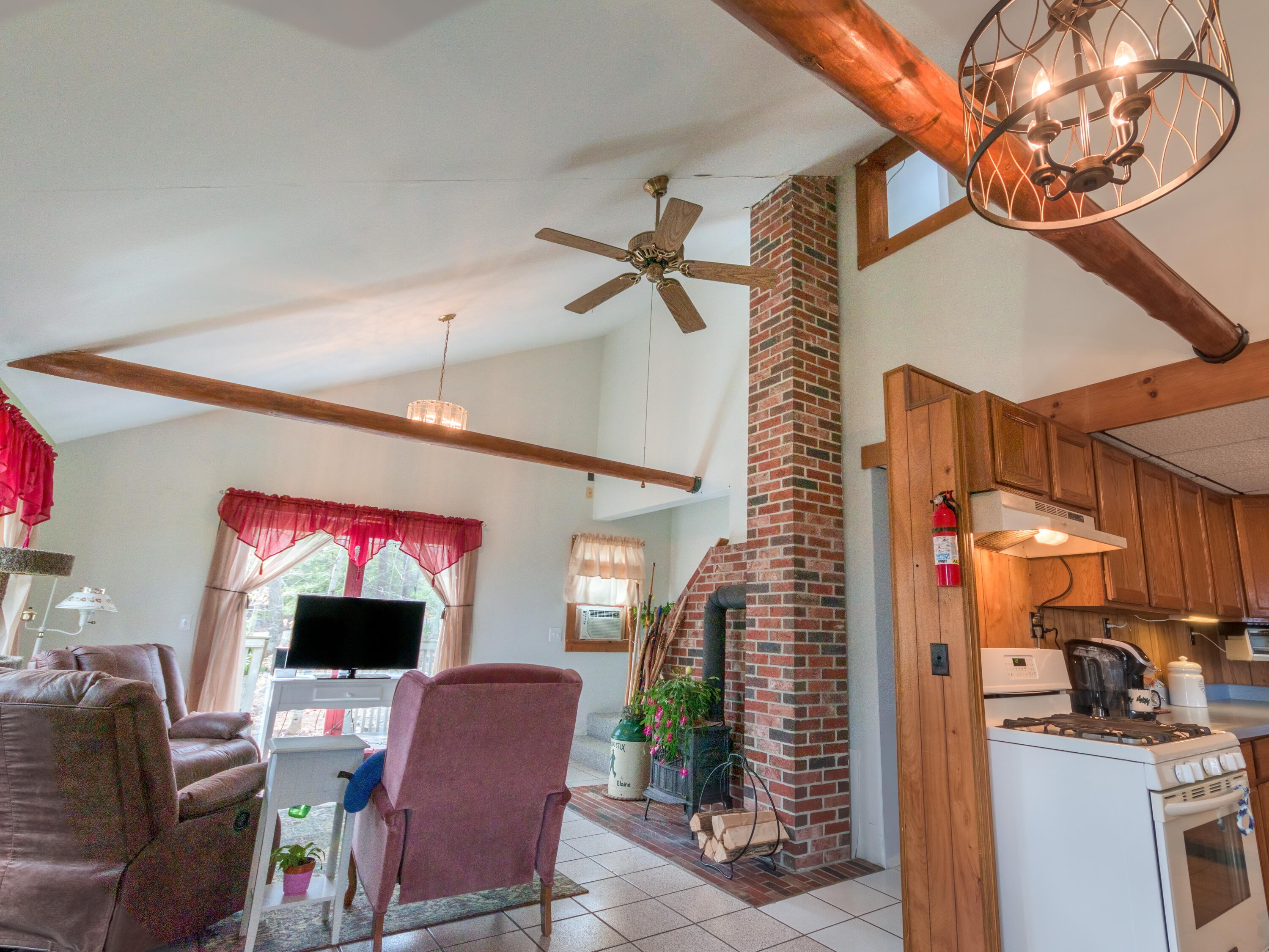 324 Quaker Road Sidney, ME 04330 - Photo 17 of 38 324 Open concept