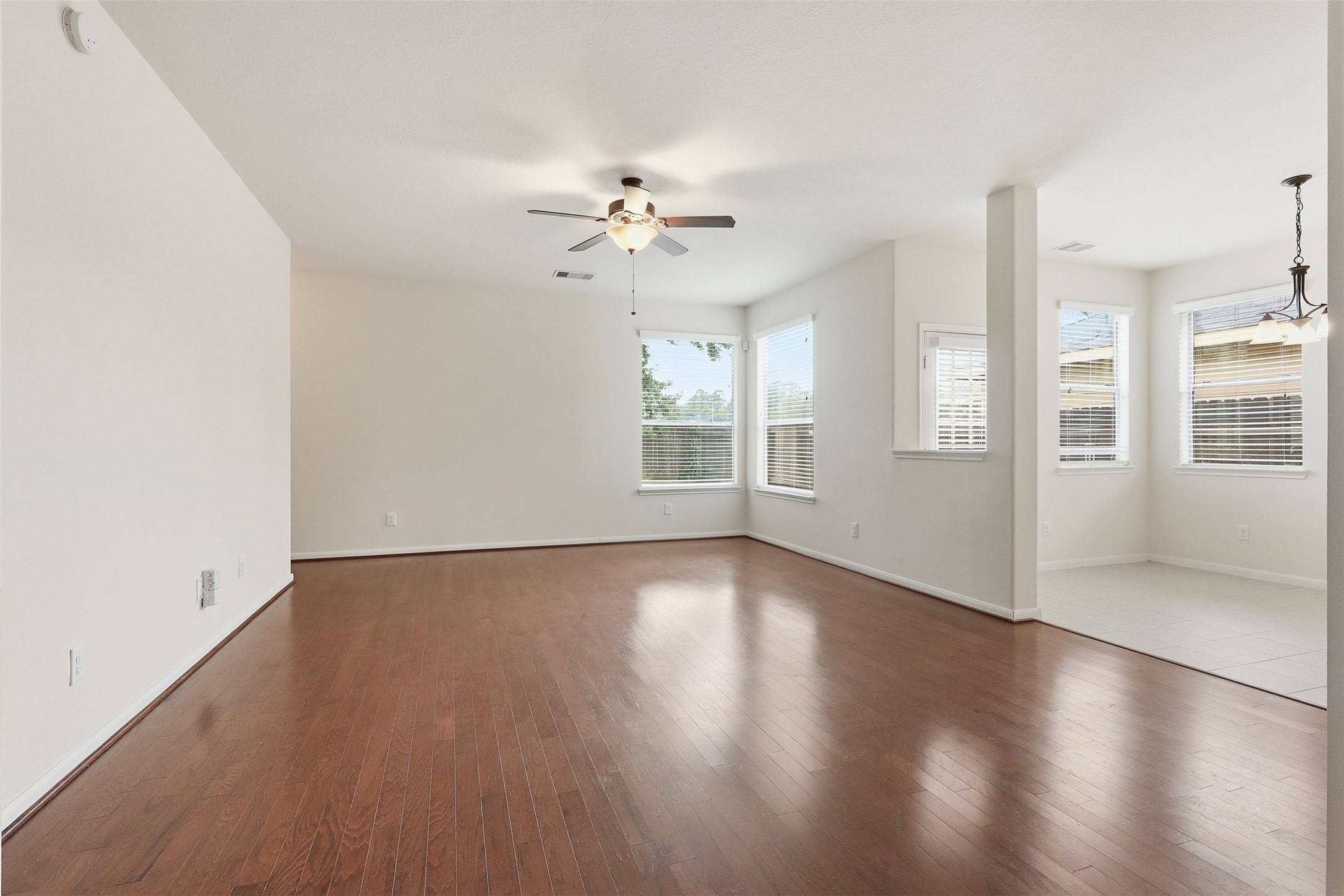 1911 Vale Brook Drive Spring, TX 77373 - Photo 11 of 27 Another view of the living room.