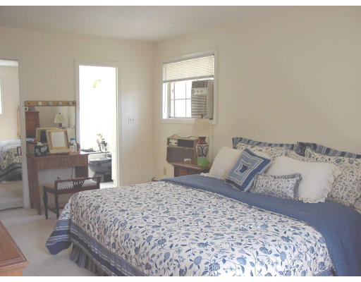 5 Coe Road Framingham, MA 01701 - Photo 8 of 10