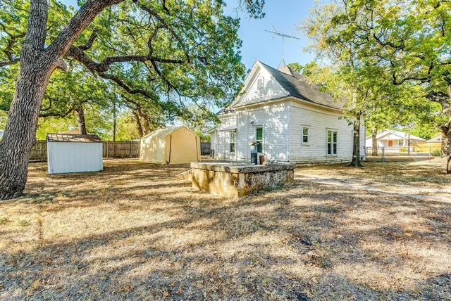 $1,600 | 791 Clinton Avenue, Stephenville, TX 76401