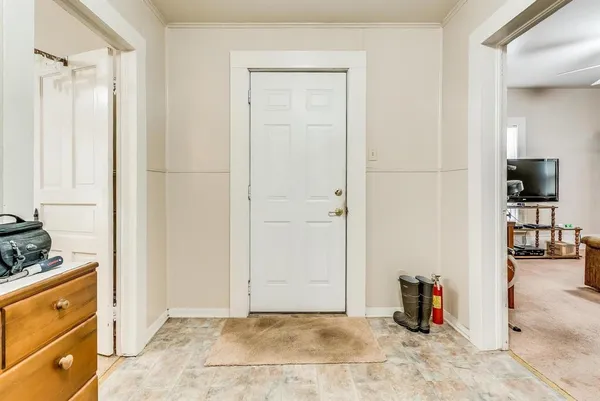 a view of a storage & utility room