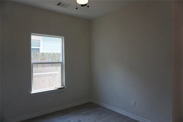 $1,450 | 9761 Black Gum, Willis, TX 77318