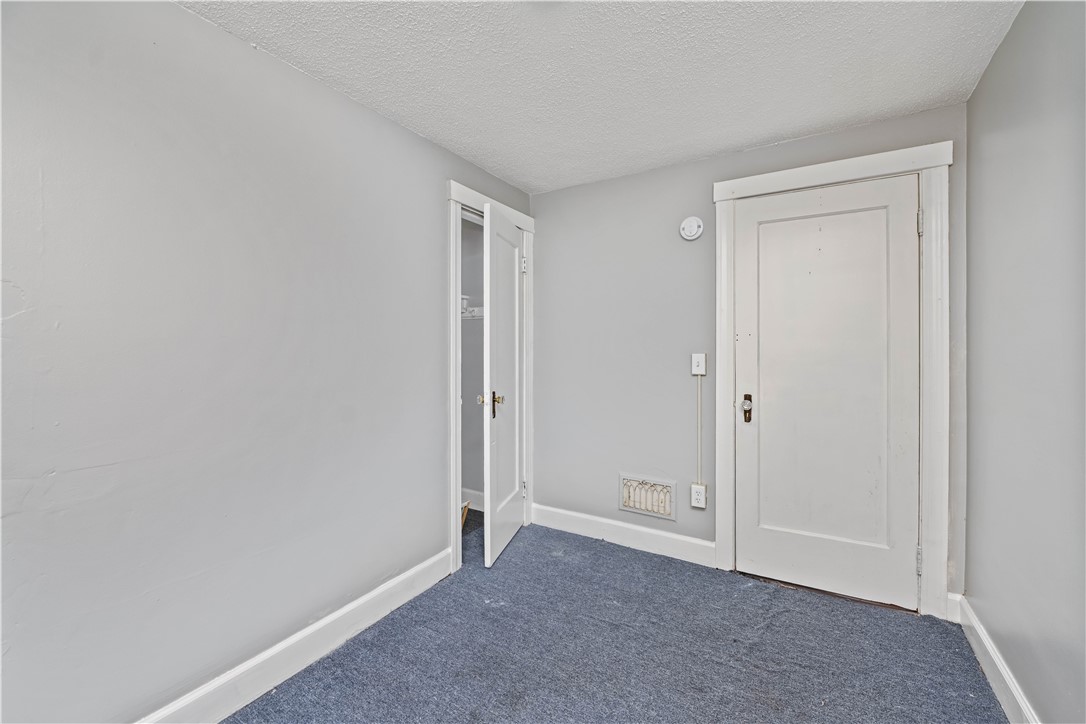 574 Maple Street Rochester, NY 14611 - Photo 20 of 25