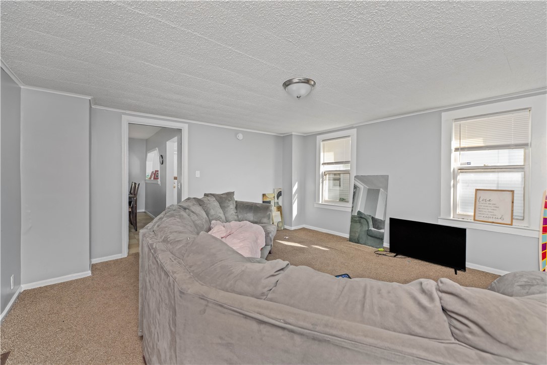 574 Maple Street Rochester, NY 14611 - Photo 3 of 25