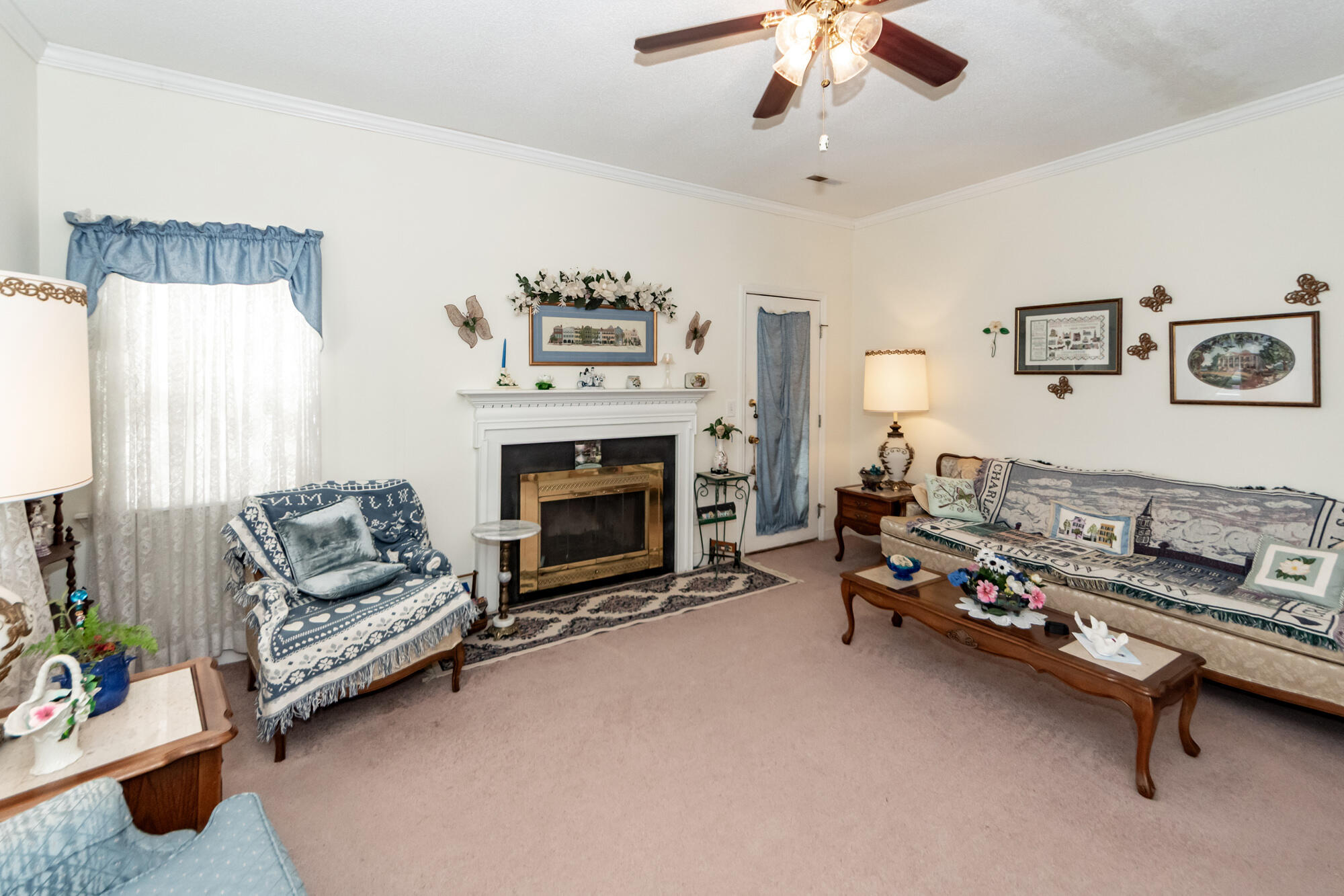 117 Coventry Road Summerville, SC 29486 - Photo 3 of 30 03