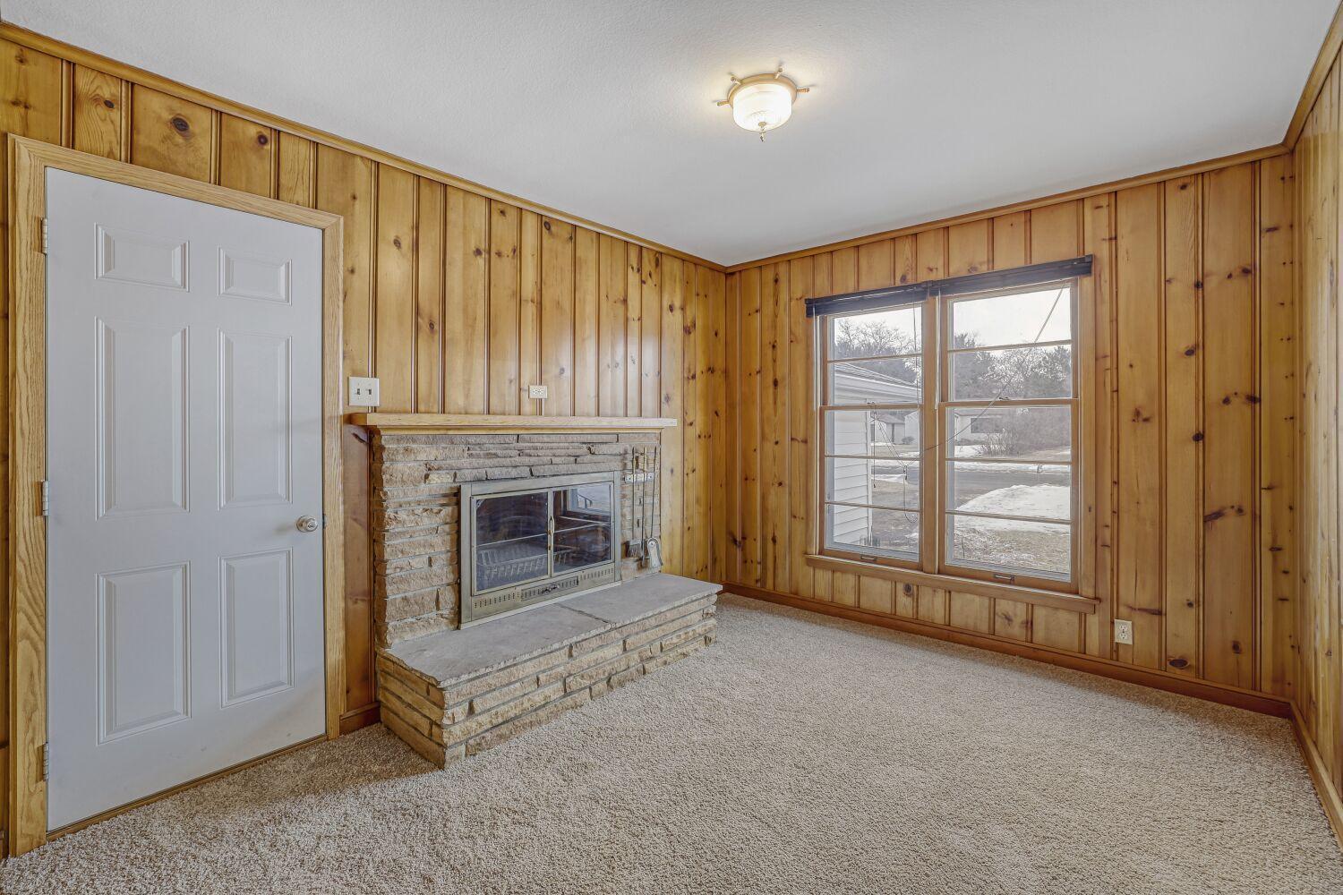 6424 Baker Avenue Northeast Fridley, MN 55432 - Photo 4 of 11