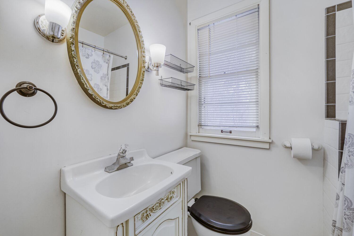 6424 Baker Avenue Northeast Fridley, MN 55432 - Photo 8 of 11