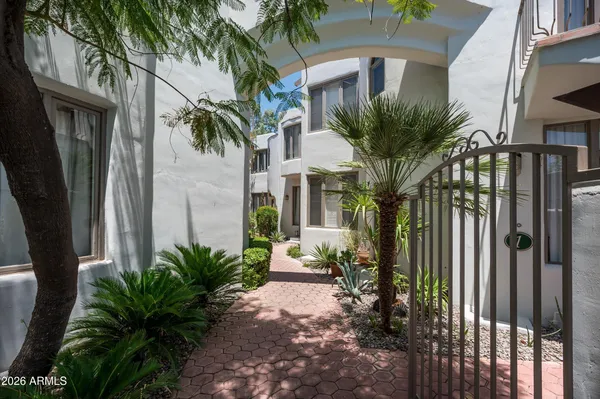 $579,000 | 4955 East Indian School Road, Unit 9, Phoenix, AZ 85018