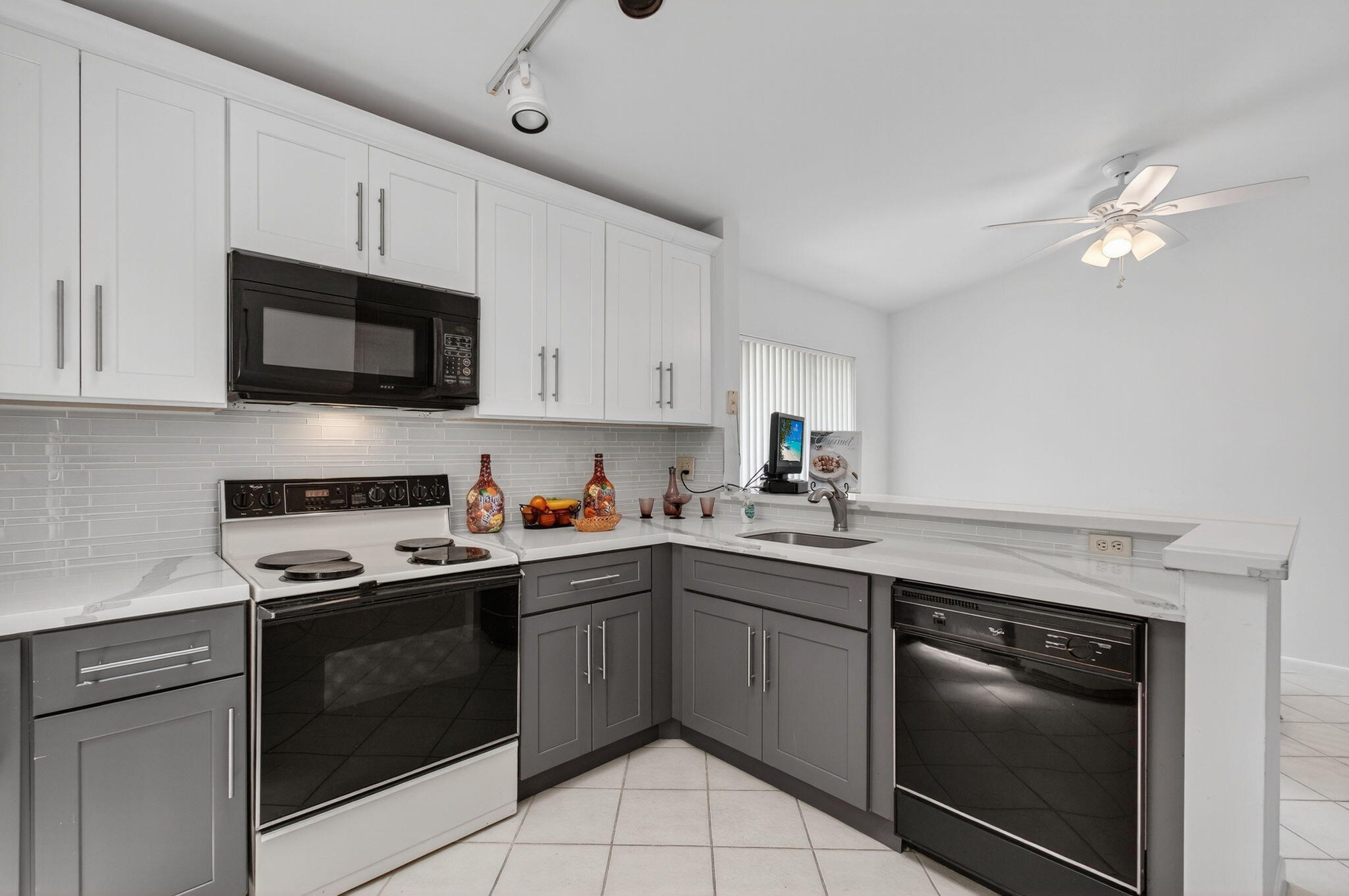 4635 Sextant Circle Boynton Beach, FL 33436 - Photo 22 of 65 27-web-or-mls-027_DSC_2681