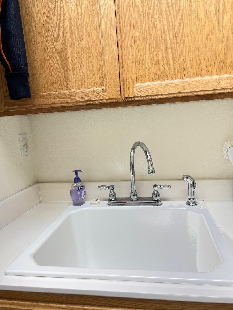 484 Presidio Place Tracy, CA 95377 - Photo 27 of 40 a close view of sink and tap