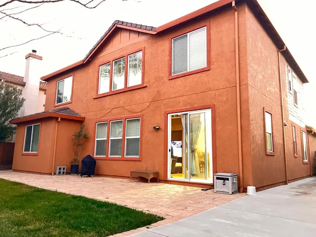 $825,000 | 484 Presidio Place, Tracy, CA 95377