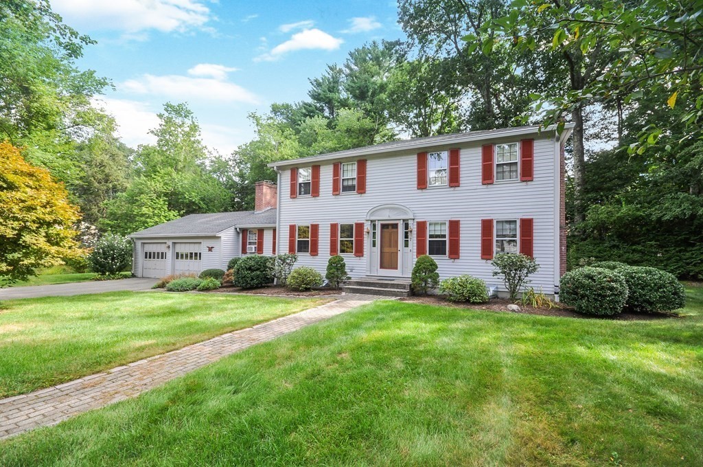 7 Thoreau Road Acton, MA 01720 - Photo 1 of 27