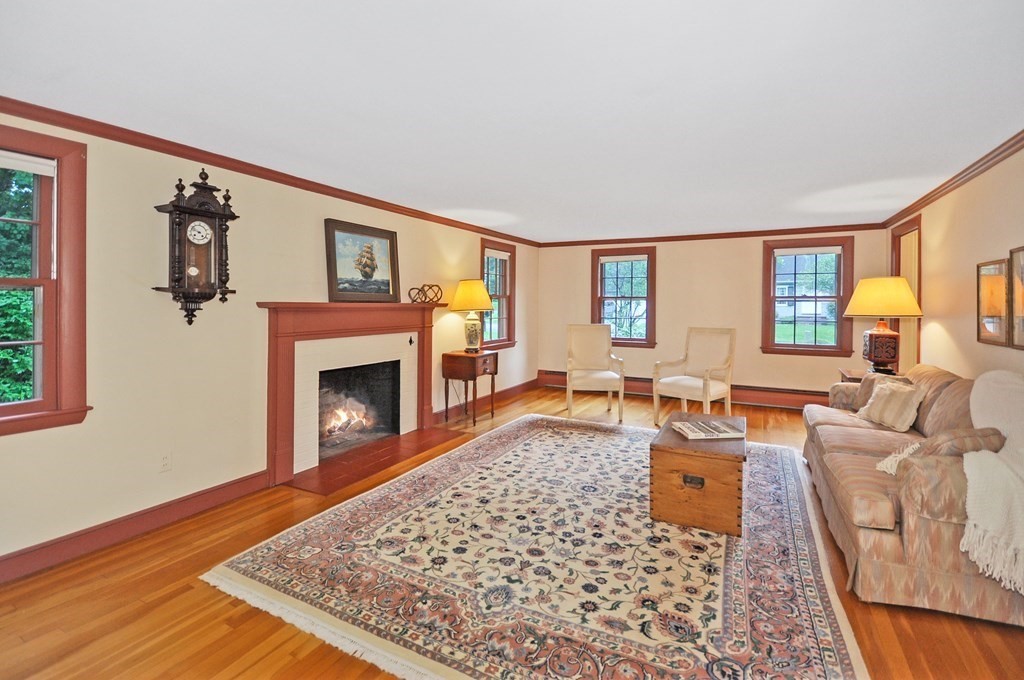 7 Thoreau Road Acton, MA 01720 - Photo 11 of 27