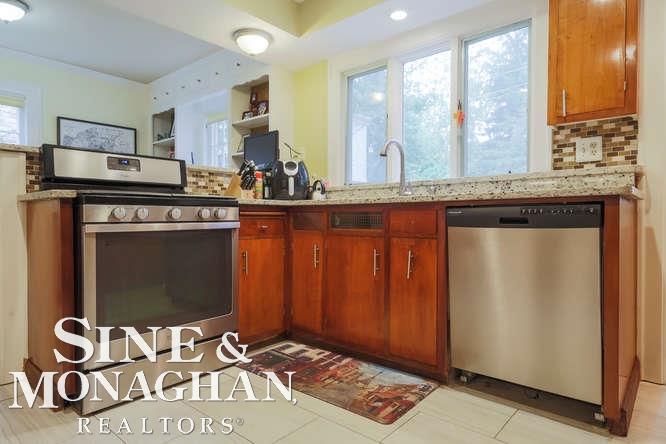 113 Moran Road Grosse Pointe Farms, MI 48236 - Photo 20 of 43