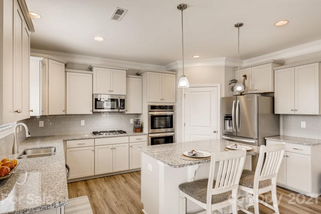 161 Chance Road Mooresville, NC 28115 - Photo 10 of 48 Gallery Image 10