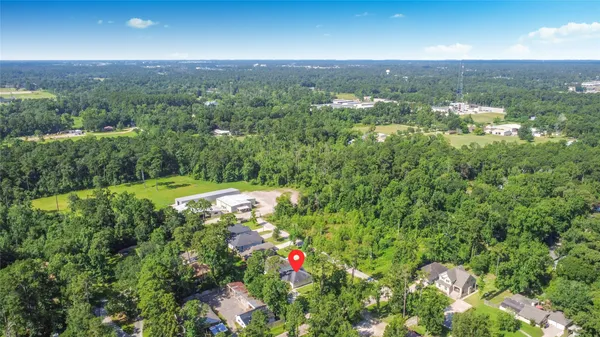 $290,000 | 10920 Fairview Drive, Conroe, TX 77385