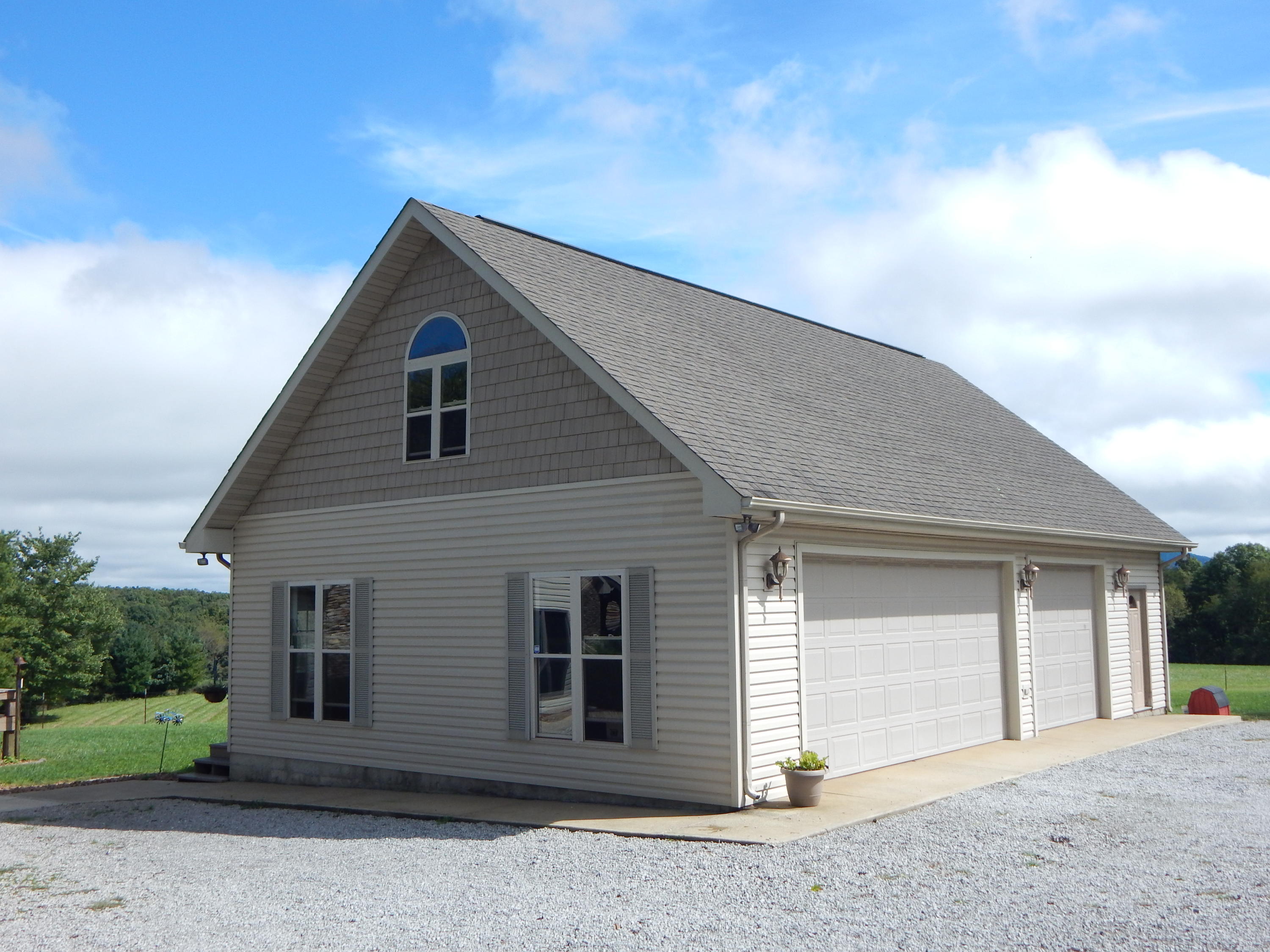 692 York Road Crossville, TN 38555 - Photo 3 of 31 DSCN3975
