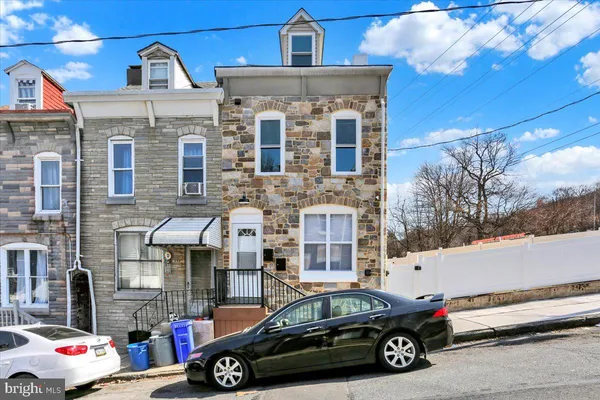 $1,500 | 553 Wunder Street, Unit 2, Reading, PA 19602