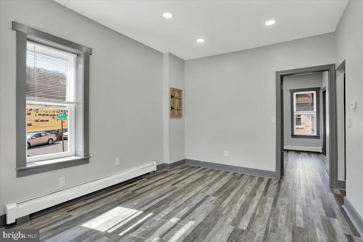 553 Wunder Street, Unit 2 Reading, PA 19602 - Photo 8 of 20