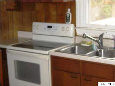 7670 Courthouse Road Louisa, VA 23093 - Photo 7 of 9 Kitchen