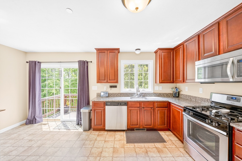 41 Boston Road, Unit 491 Billerica, MA 01862 - Photo 3 of 39