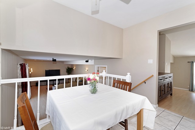 1245 Devonshire Road Buffalo Grove, IL 60089 - Photo 4 of 24