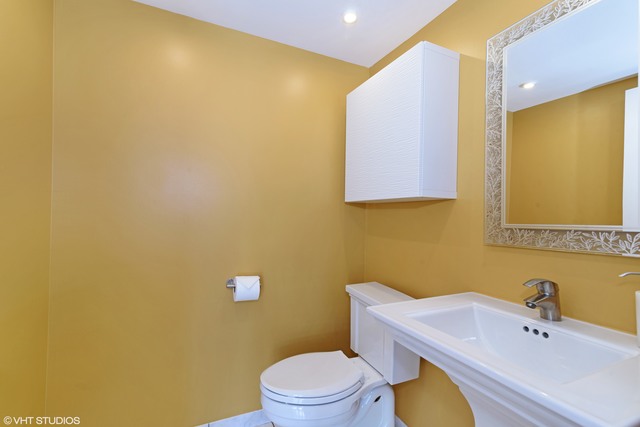 1245 Devonshire Road Buffalo Grove, IL 60089 - Photo 10 of 24
