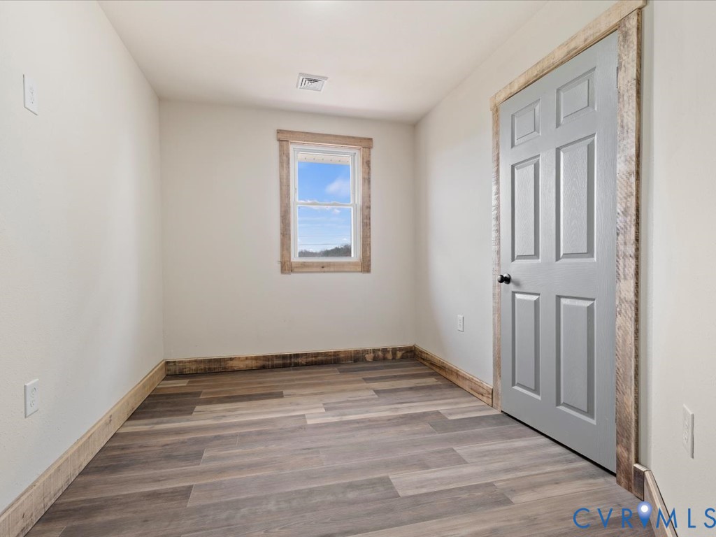 1979 Cumberland Road Farmville, VA 23901 - Photo 11 of 28 Gallery Image 11