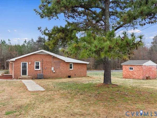 $234,900 | 1979 Cumberland Road, Farmville, VA 23901