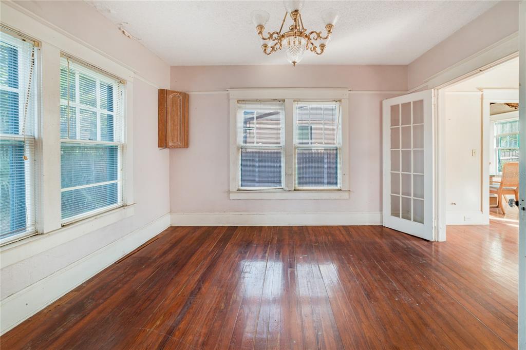 415 Braddock Avenue Daytona Beach, FL 32118 - Photo 14 of 52