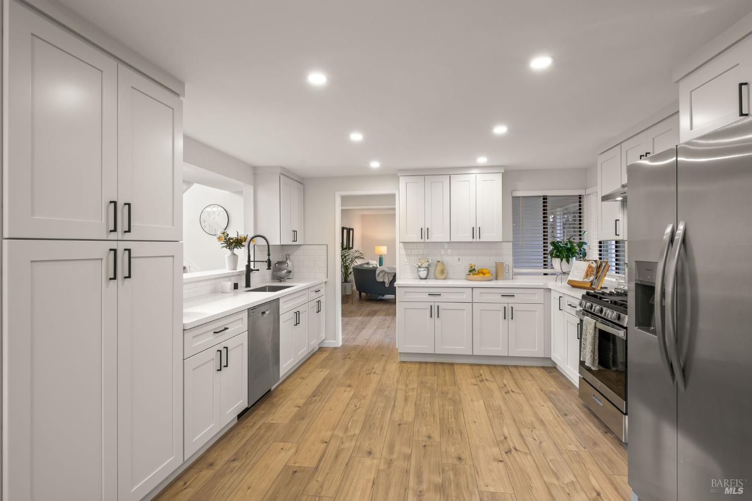 118 Lytham Way Vallejo, CA 94591 - Photo 15 of 42