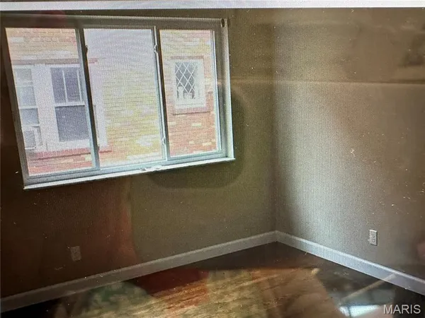 $1,900 | 7359 Balson Avenue, St. Louis, MO 63130