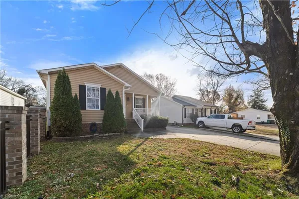 $220,000 | 1021 Asheboro Street, High Point, NC 27260