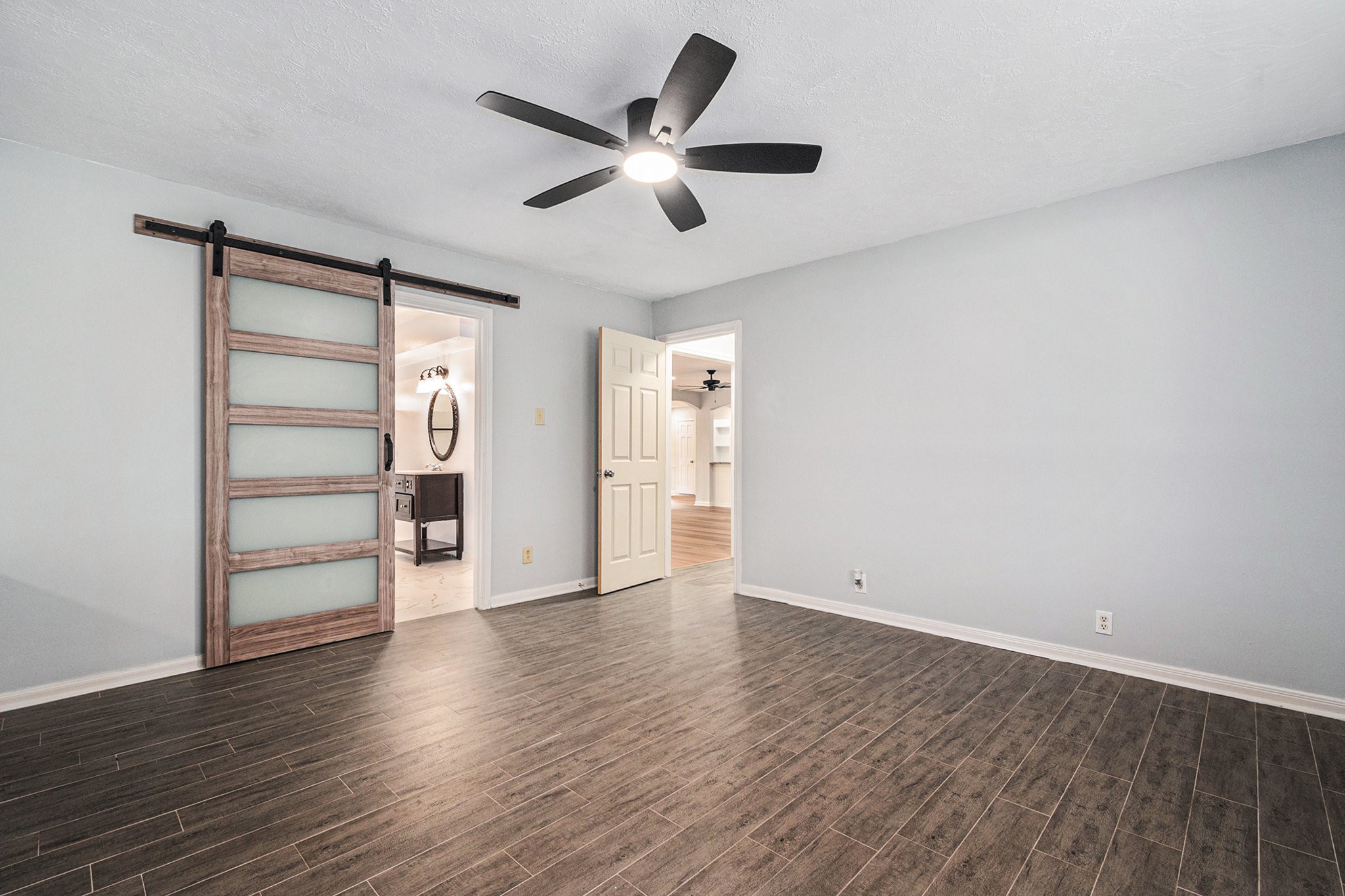 6307 Bayonne Drive Spring, TX 77389 - Photo 16 of 47 1st Floor Primary Bedroom