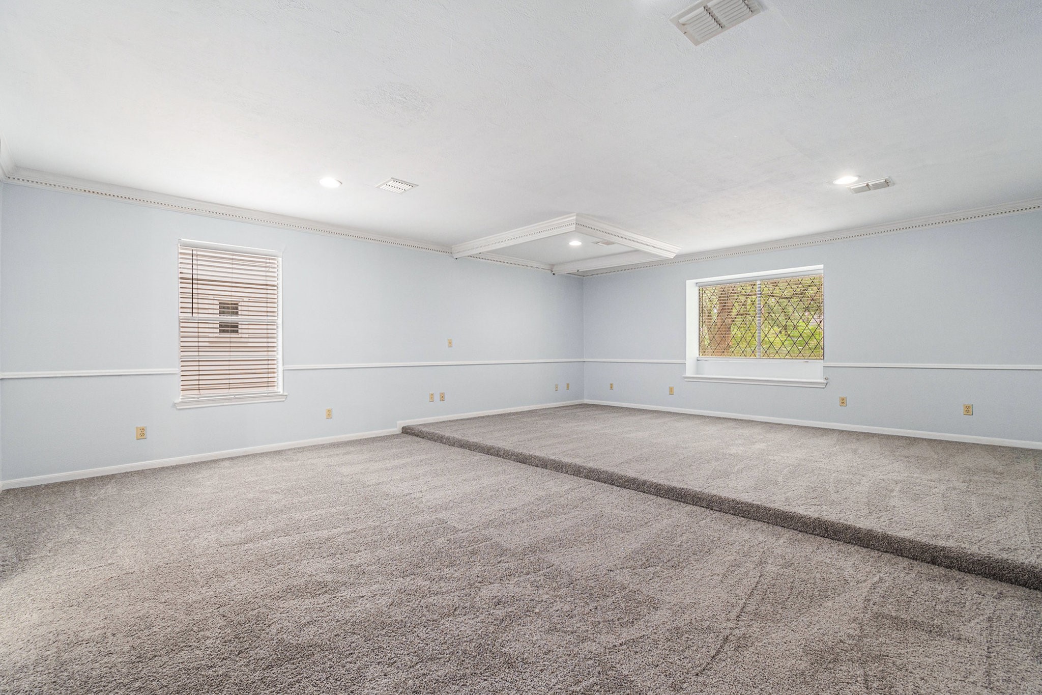 6307 Bayonne Drive Spring, TX 77389 - Photo 27 of 47 2nd Floor Primary Bedroom