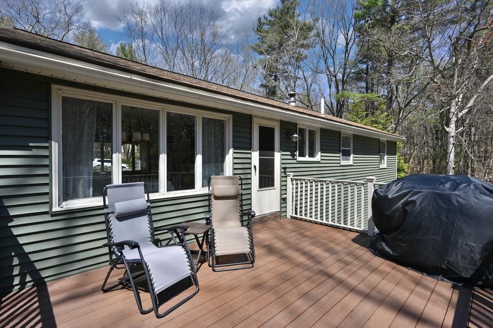 30 Morrison Road Windham, NH 03087 - Photo 3 of 37