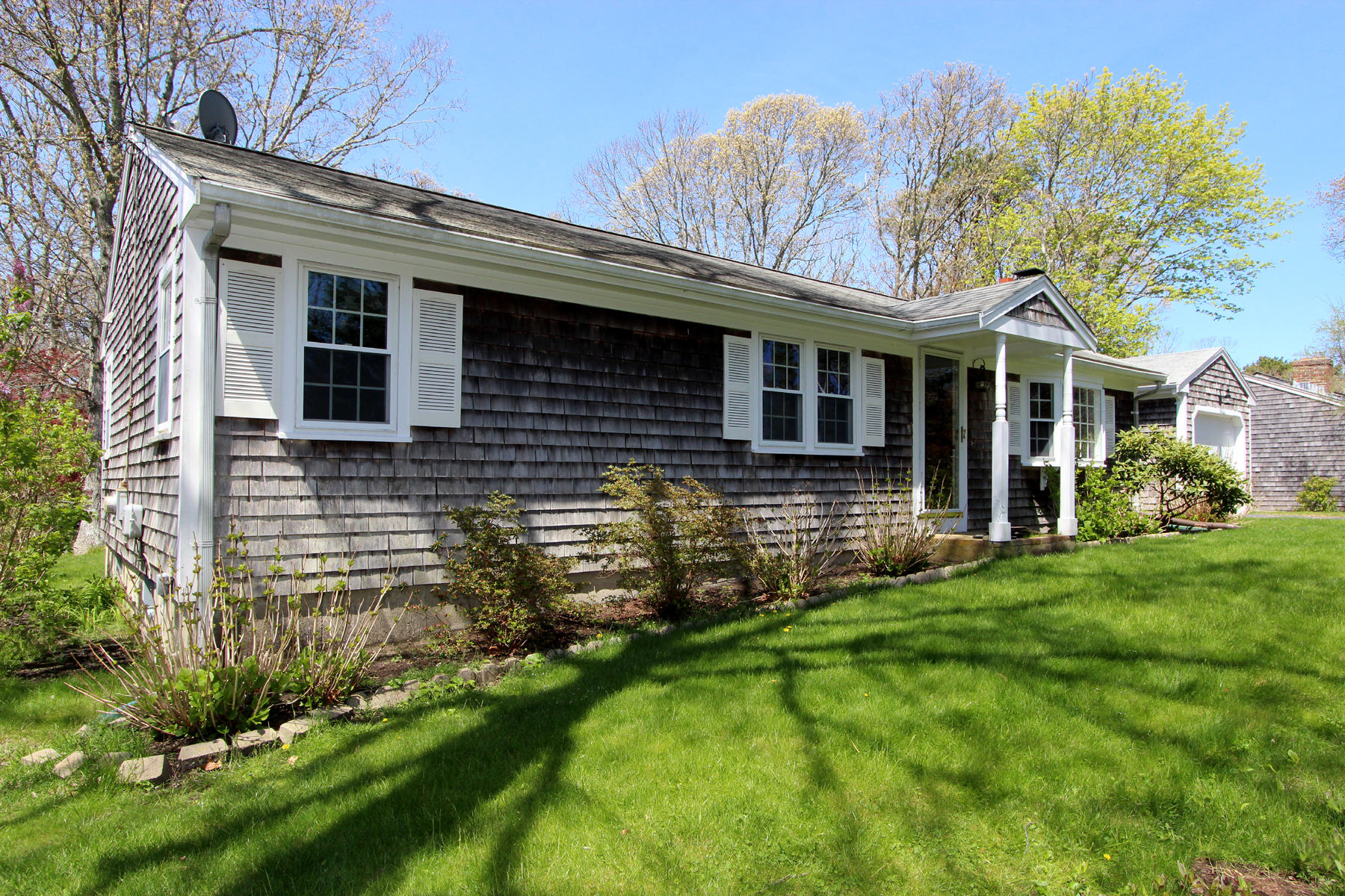 11 Jonquil Road Yarmouth Port, MA 02675 - Photo 1 of 18 front