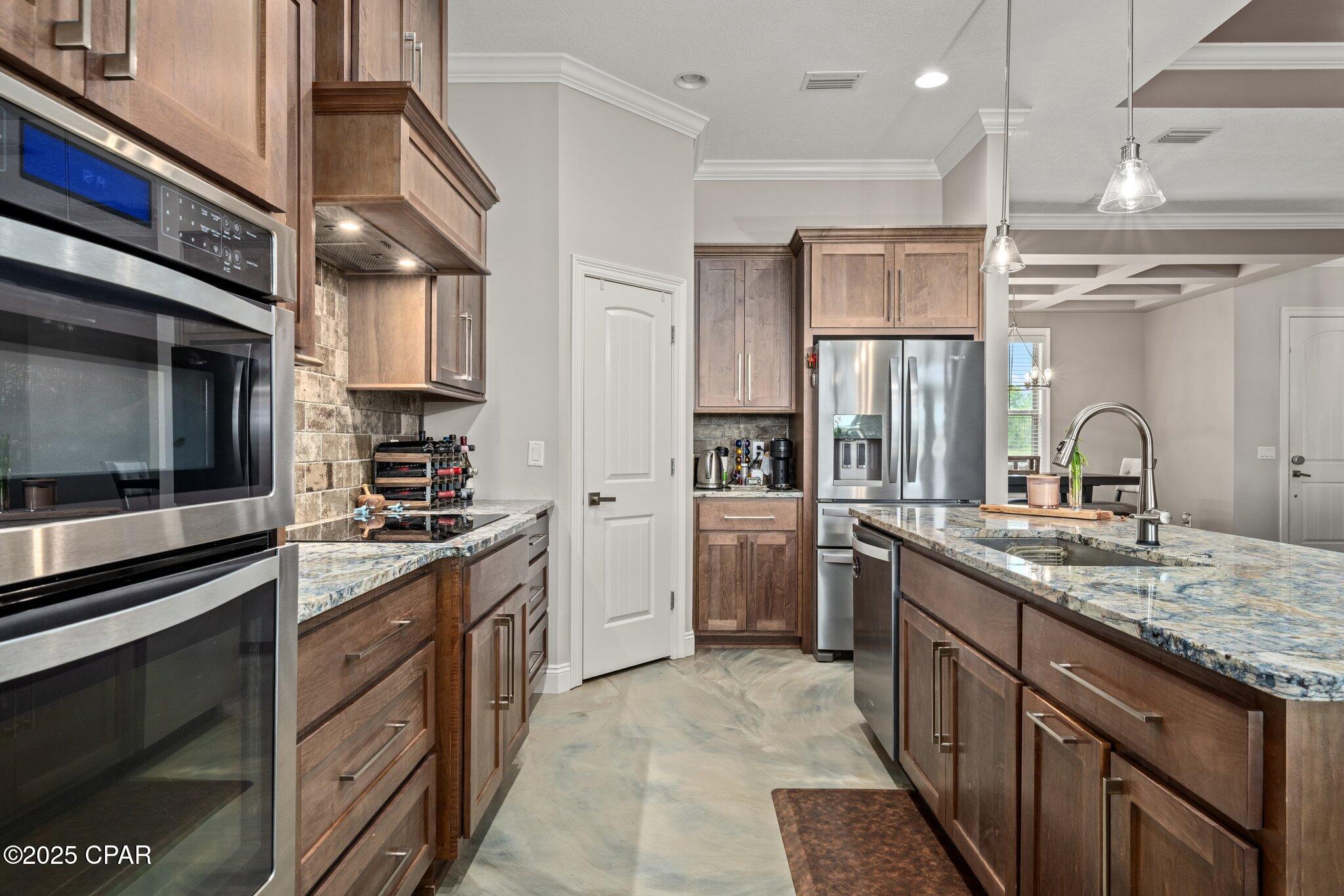 15726 Gainer Road Youngstown, FL 32466 - Photo 11 of 37 Gallery Image 11