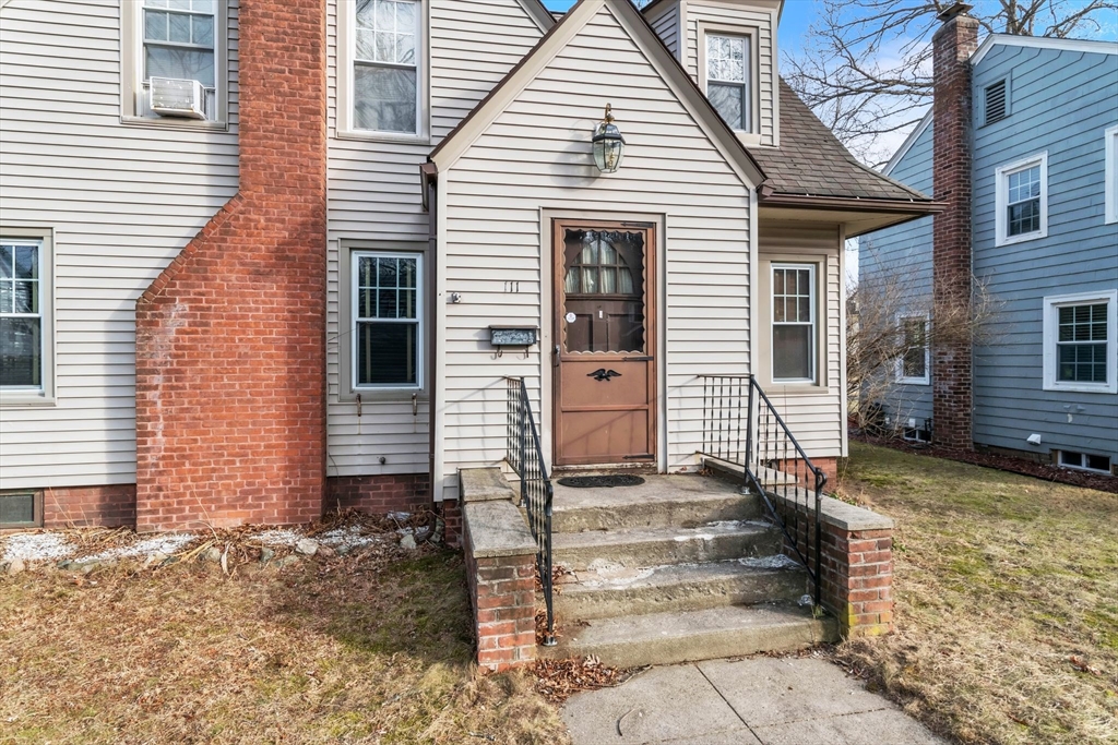111 Manchester Terrace Springfield, MA 01108 - Photo 2 of 35