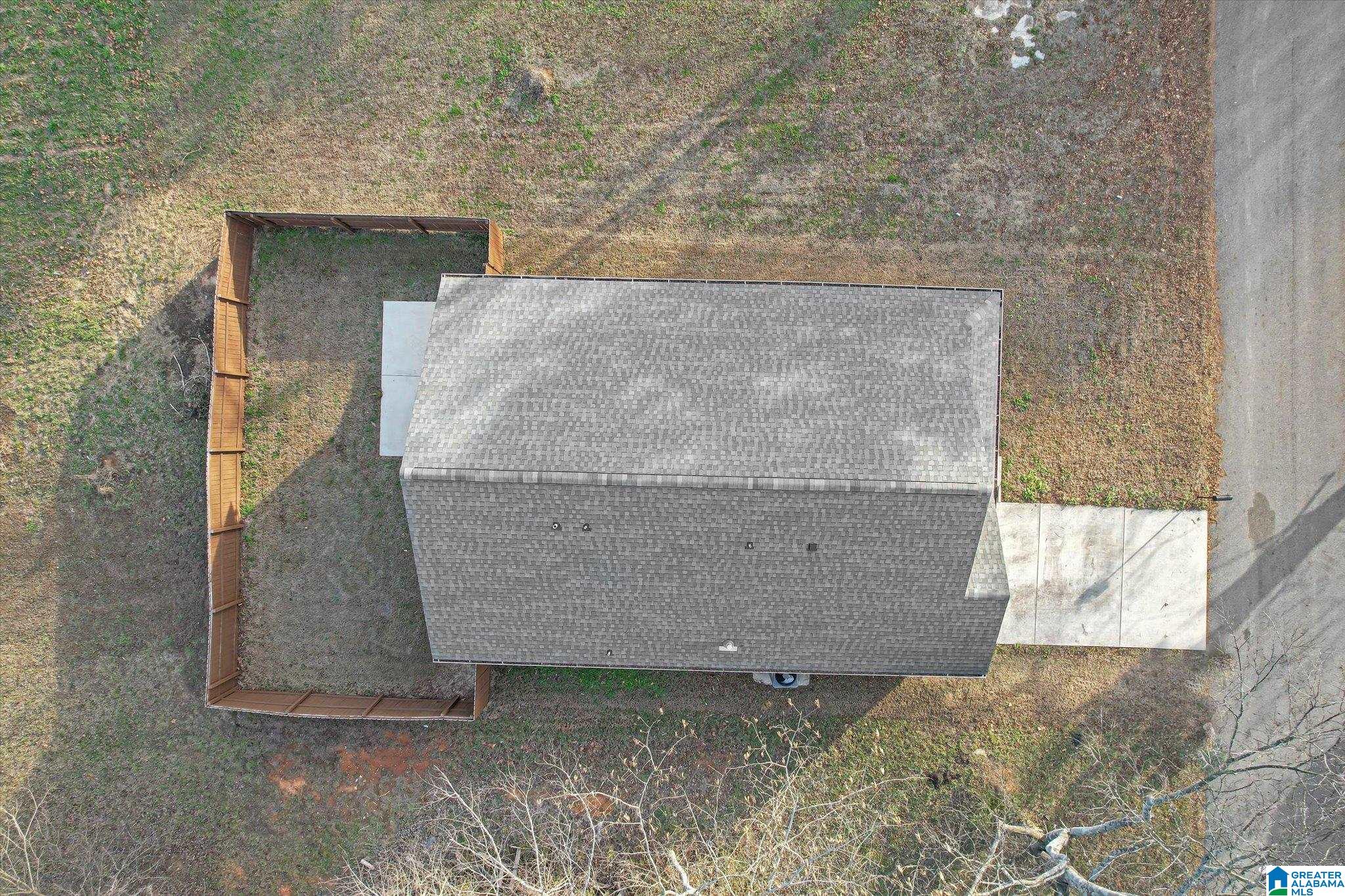 1659 Rodgers Drive Athens, AL 35611 - Photo 4 of 36