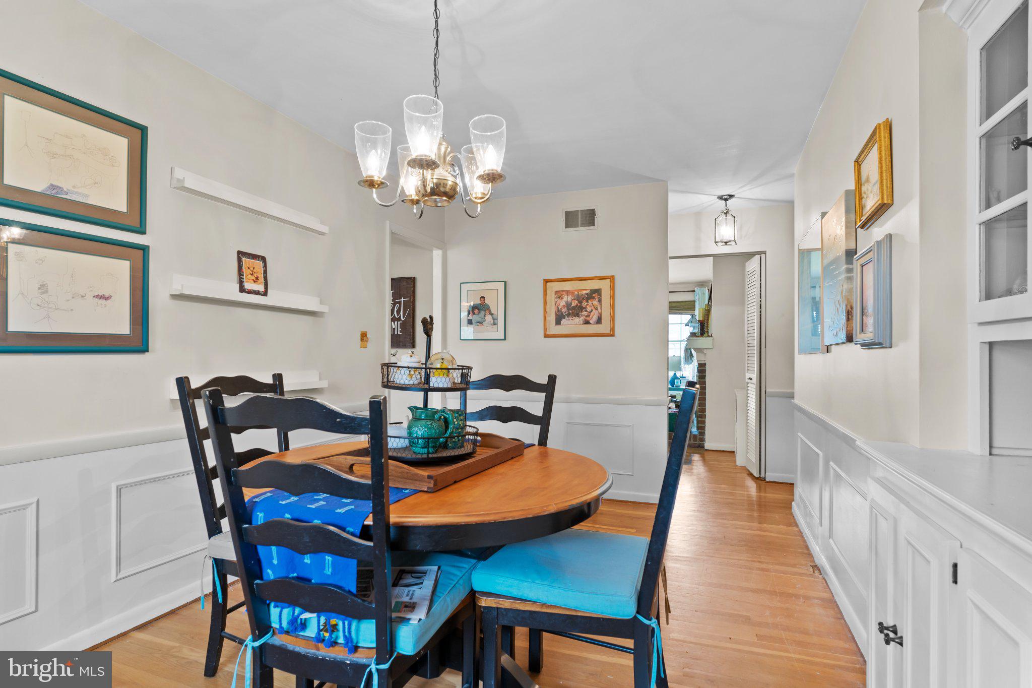 31 Fargreen Road Camp Hill, PA 17011 - Photo 8 of 33 Dining room