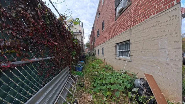 $1,100,888 | 1822 Seward Avenue | Soundview