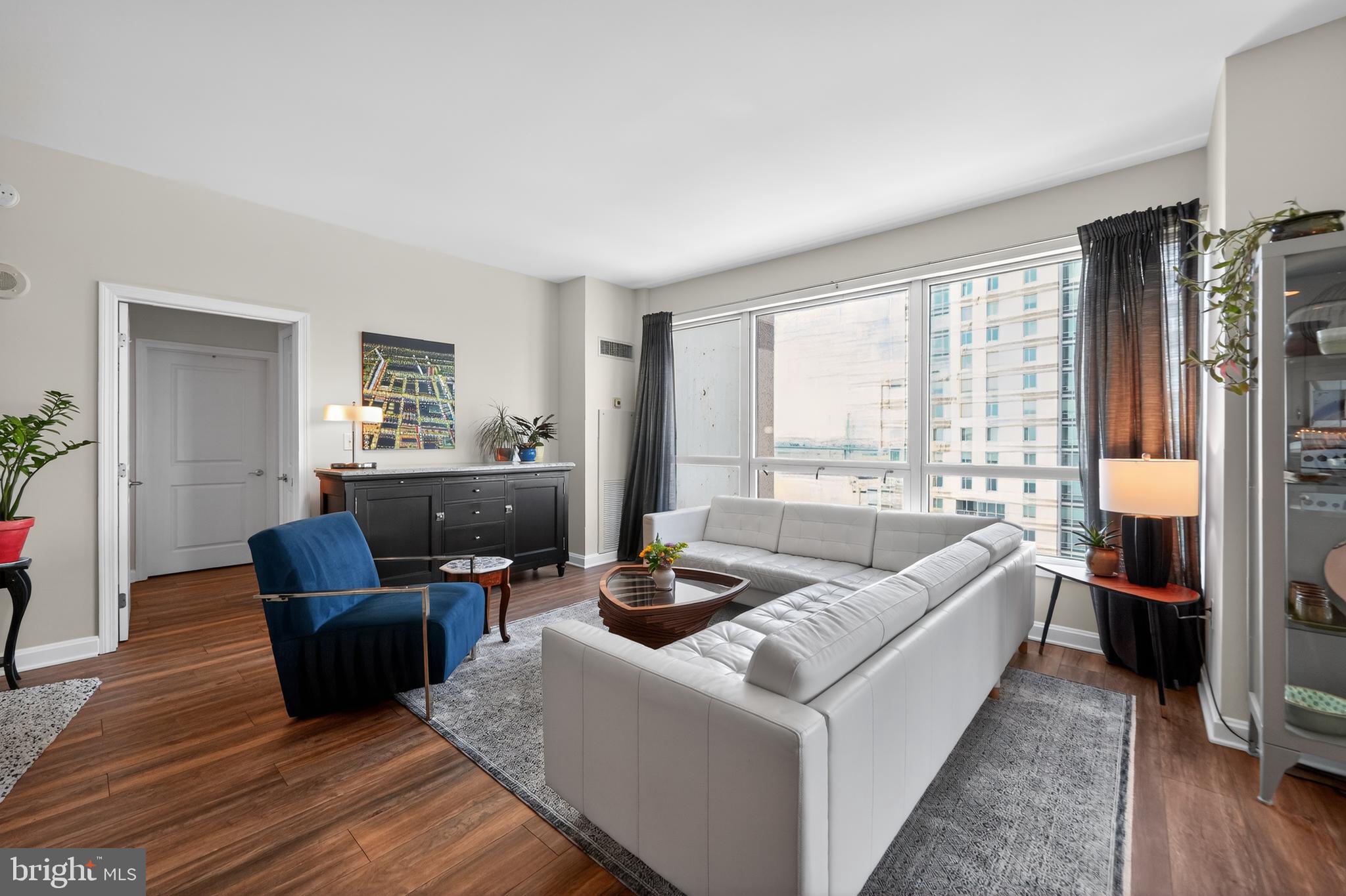 901 North Penn Street, Unit R1604 Philadelphia, PA 19123 - Photo 3 of 22