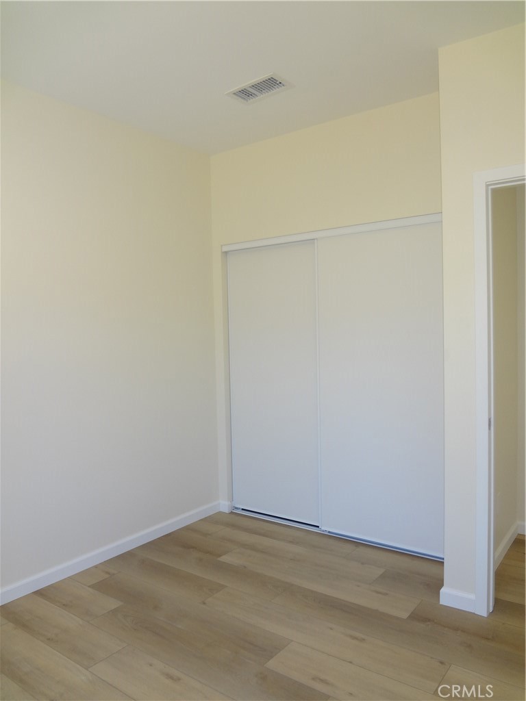 1717 2nd Street San Fernando, CA 91340 - Photo 7 of 18 a view of an empty room