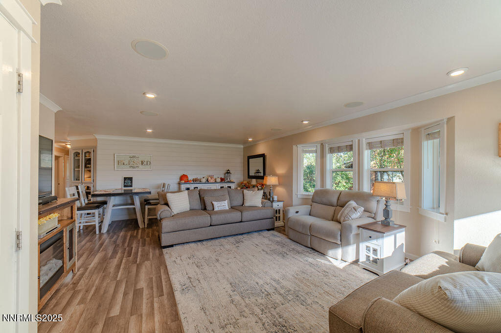 714 Long Valley Road Gardnerville, NV 89460 - Photo 2 of 52 714LongValley(1of57)